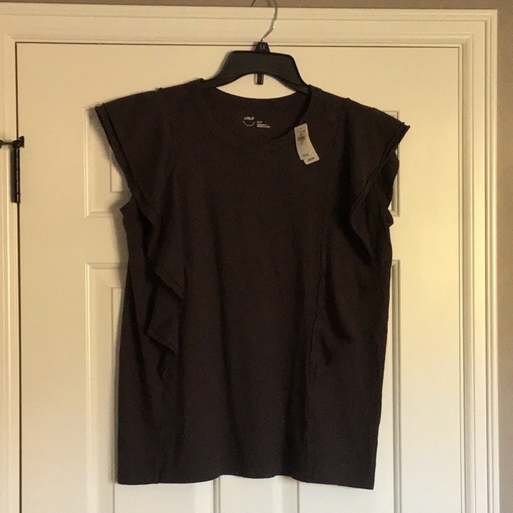 Aerie Dark Gray Tee with ruffle detail on the sleeves
